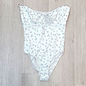 Princess Polly White Floral Ribbed Bodysuit